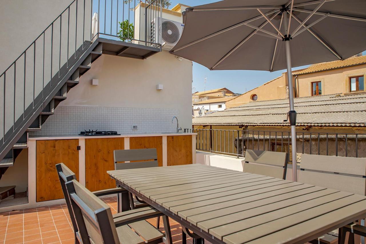 La Terrazza Sul Vicolo Della Giudecca By Wonderful Italy Apartment Syracuse Bagian luar foto